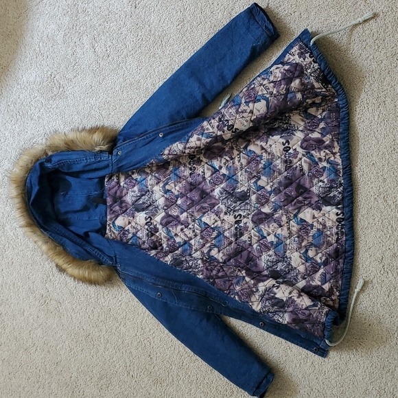 Jean Jacket - Picture 2 of 6